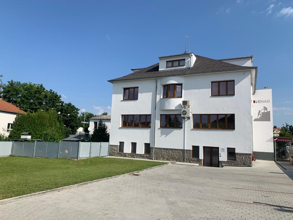 Apartmány U nemocnice Ceske Budejovice Exterior foto